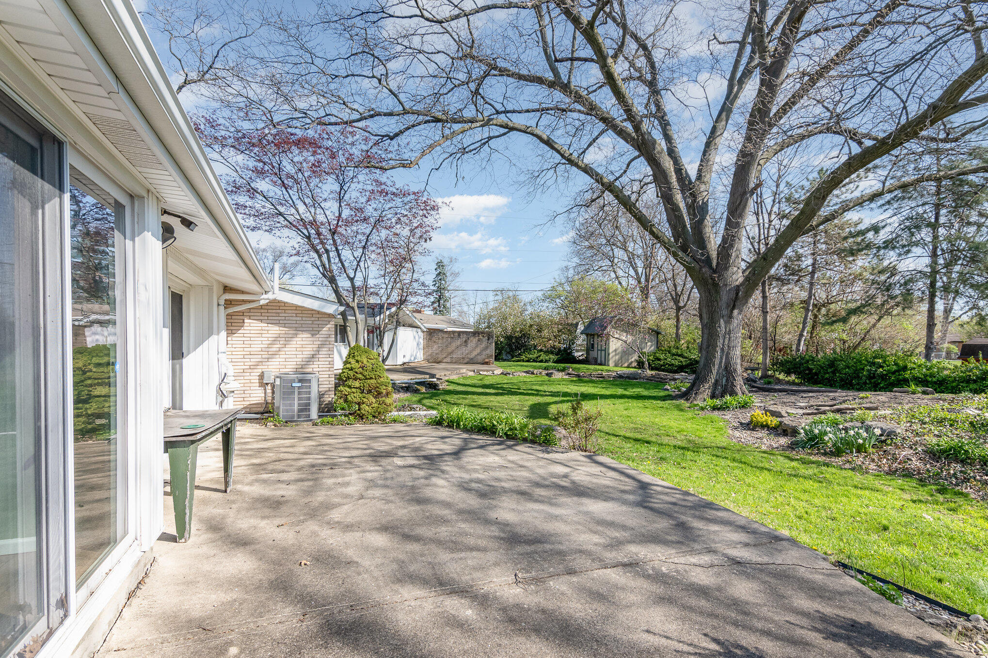 330 Rumson Street, Englewood, Ohio 45322