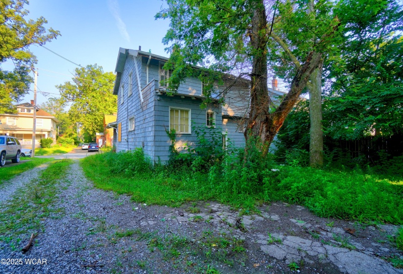 220 Woodlawn Avenue, Lima, Ohio, 3 Bedrooms Bedrooms, ,1 BathroomBathrooms,Residential,For Sale,Woodlawn,307875