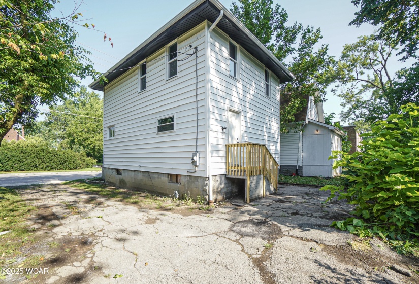 108 Woodlawn Avenue, Lima, Ohio, 3 Bedrooms Bedrooms, ,1 BathroomBathrooms,Residential,For Sale,Woodlawn,307291