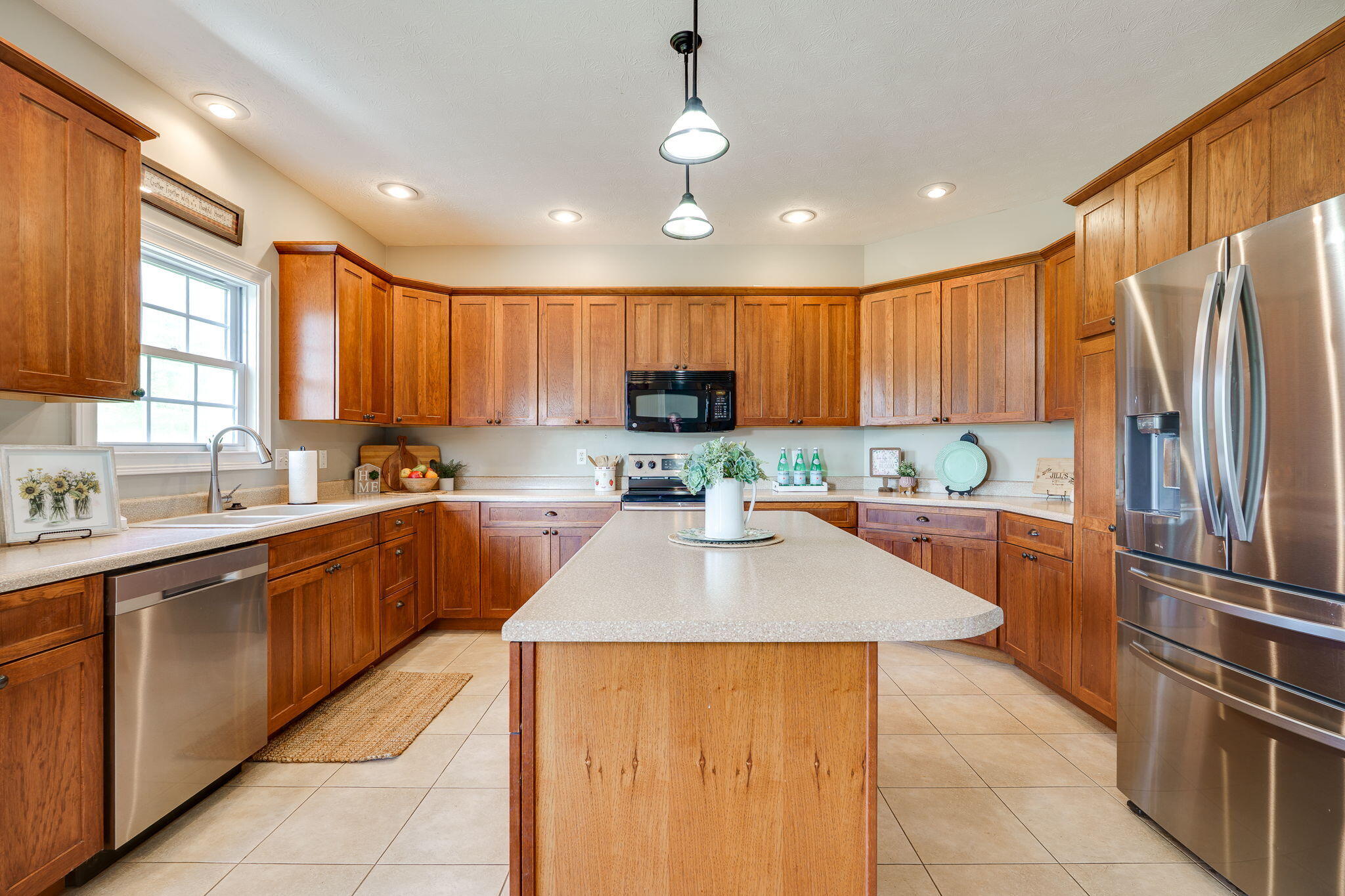 3025 Aubree Lane, Springfield, Ohio 45502