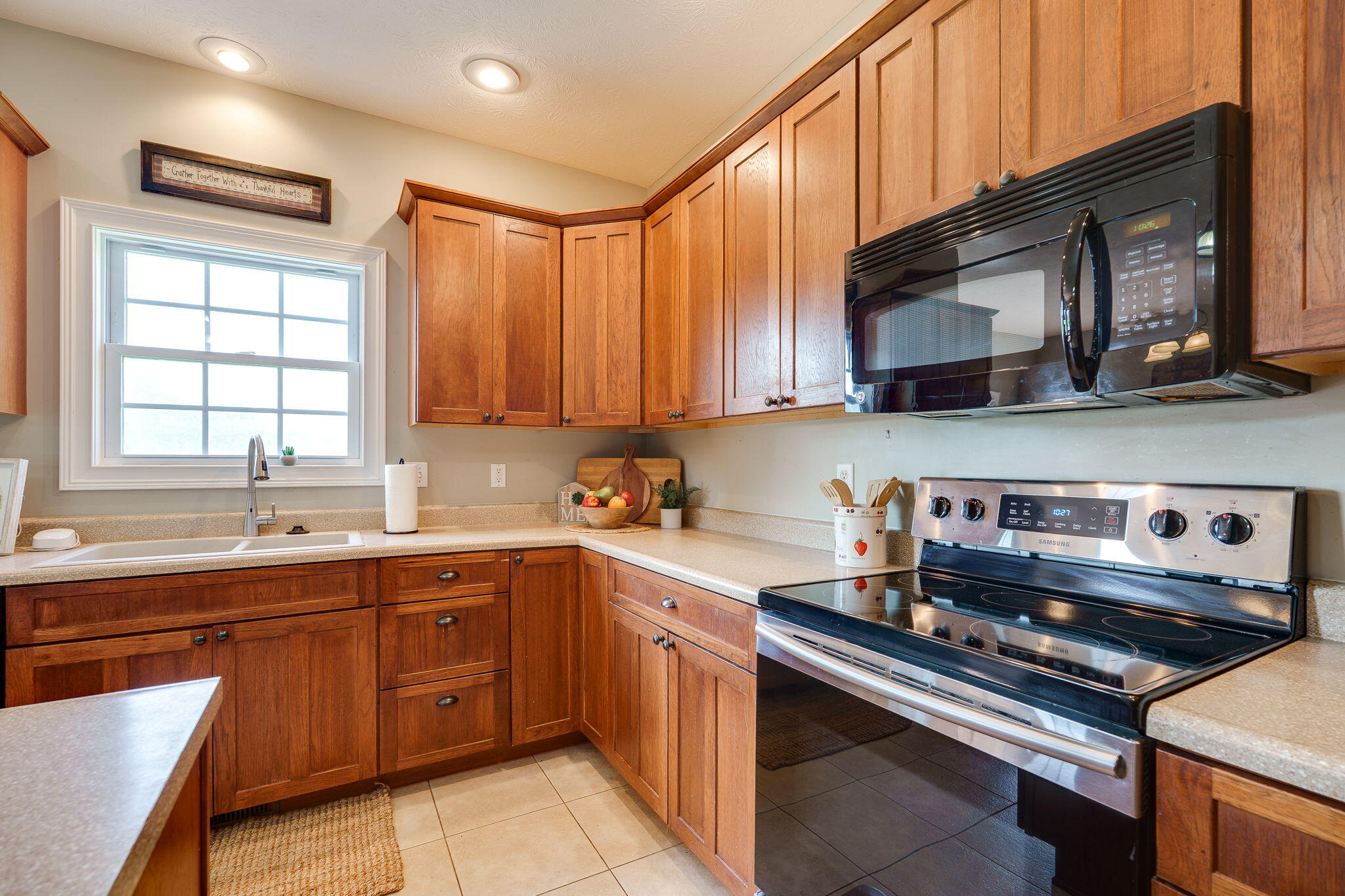 3025 Aubree Lane, Springfield, Ohio 45502