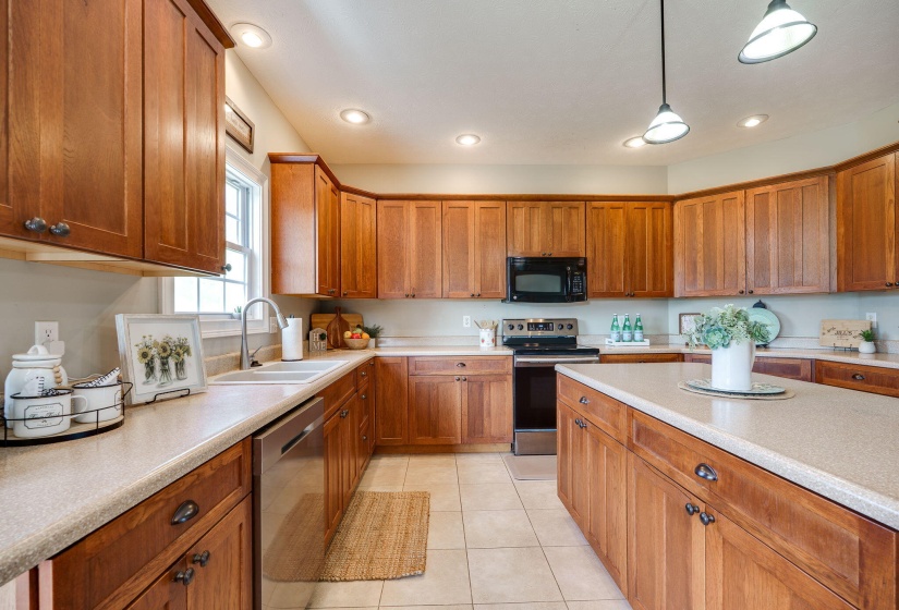 24-web-or-mls-3025-aubree-ln