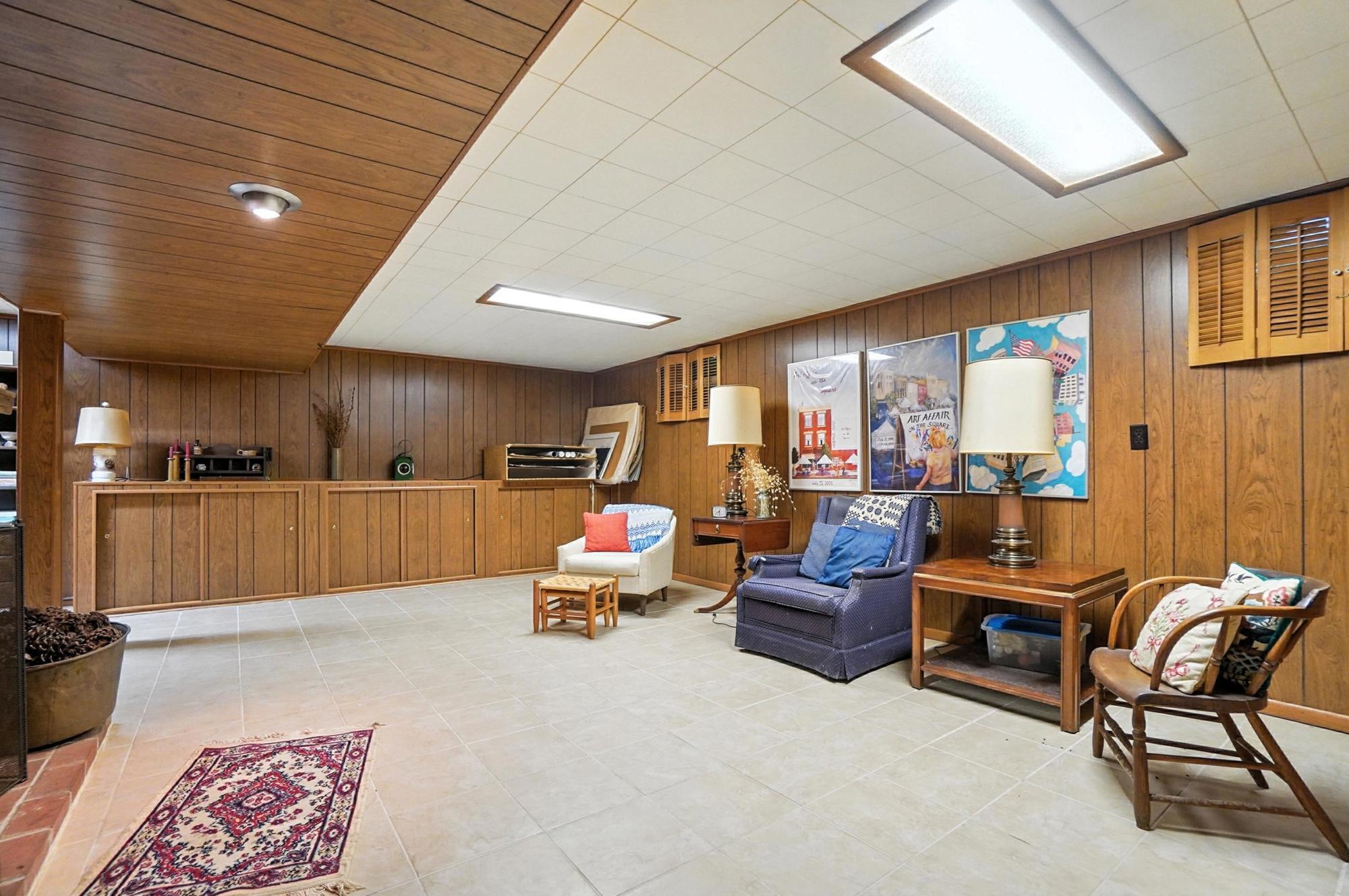 516 Court Street, Urbana, Ohio 43078