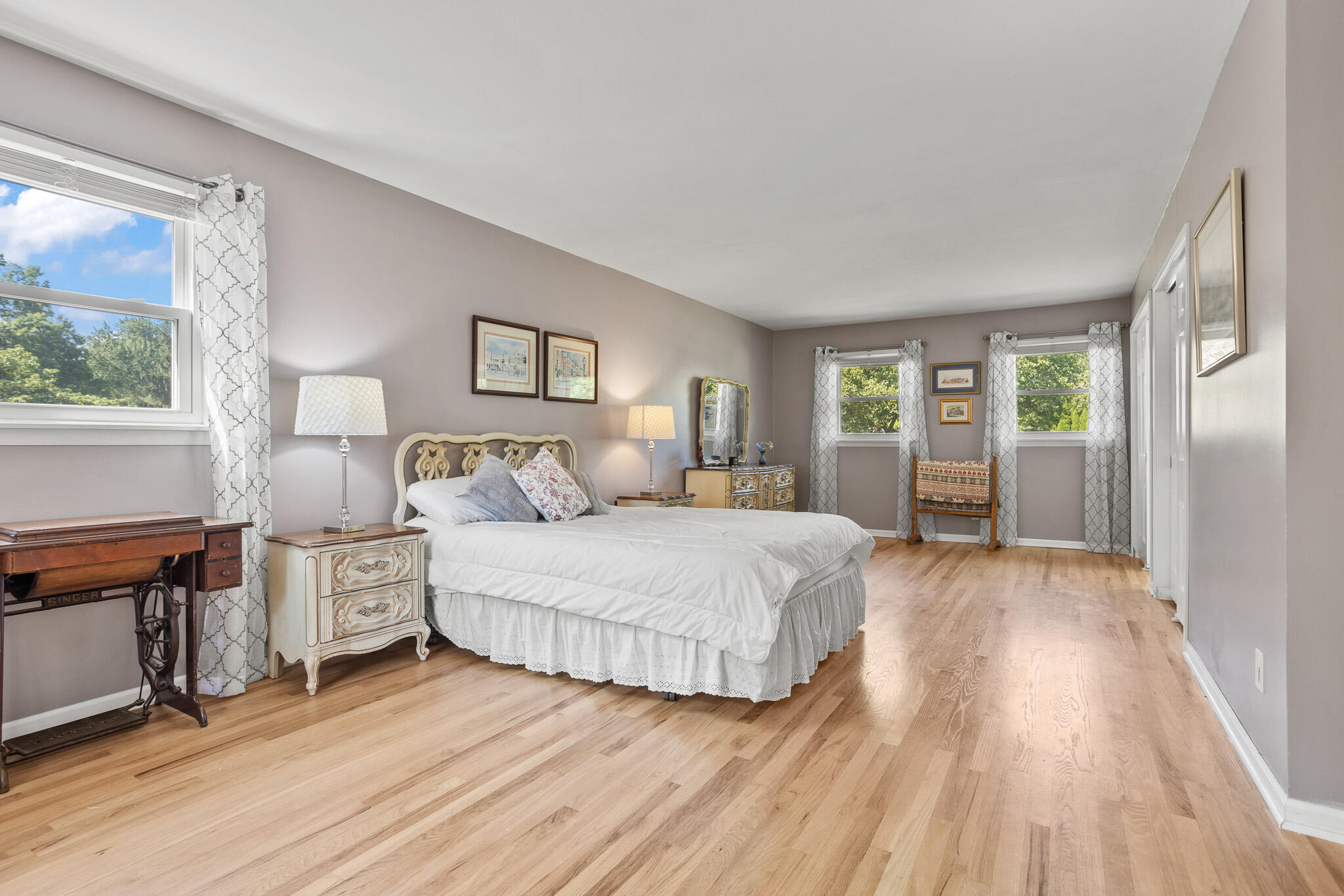 2215 Merrimont Drive, Troy, Ohio 45373