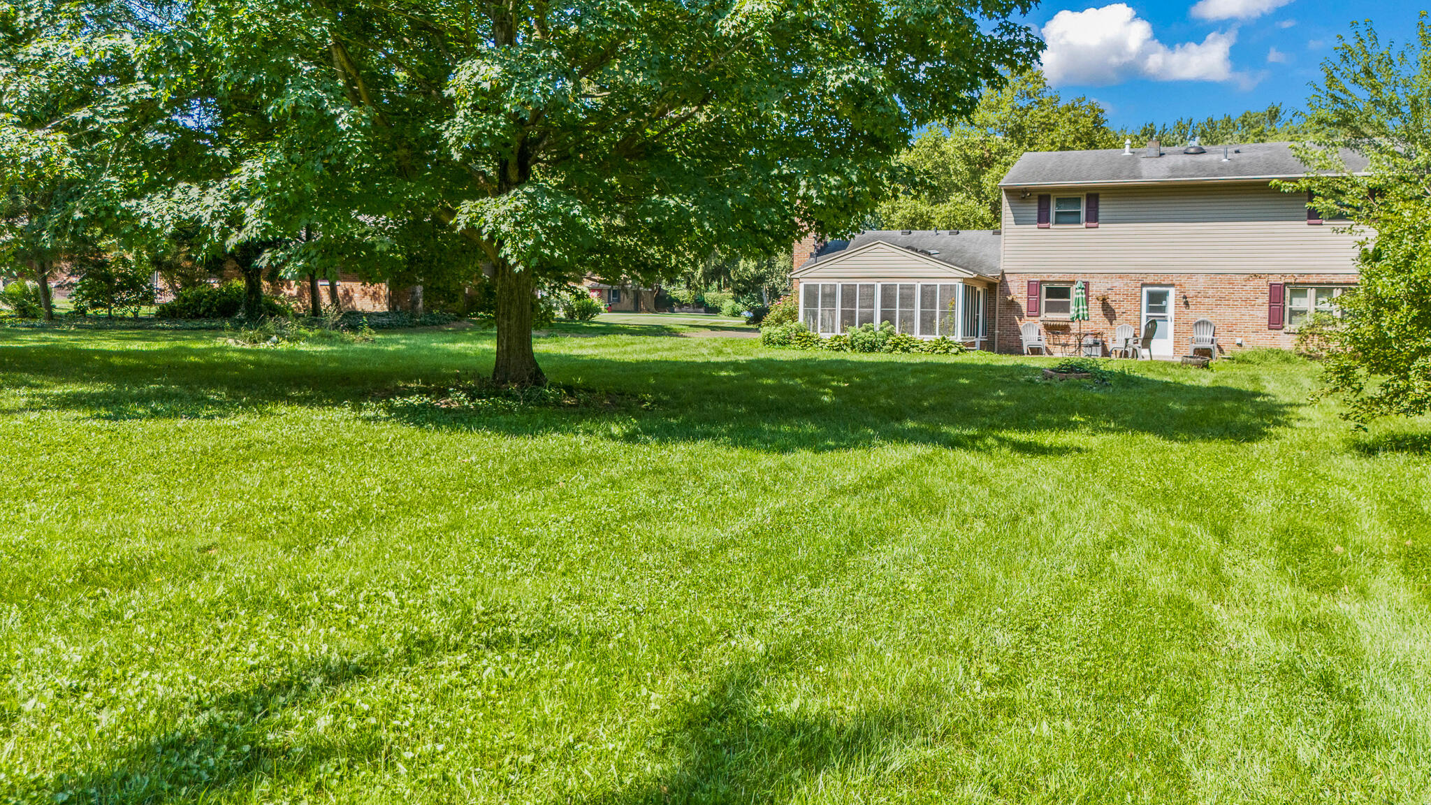 2215 Merrimont Drive, Troy, Ohio 45373