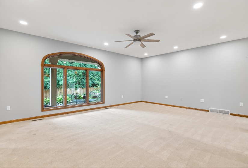 1680 Wildwood, Sidney-15