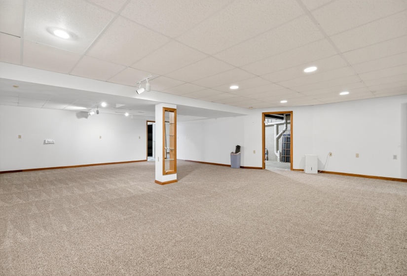 1680 Wildwood, Sidney-49