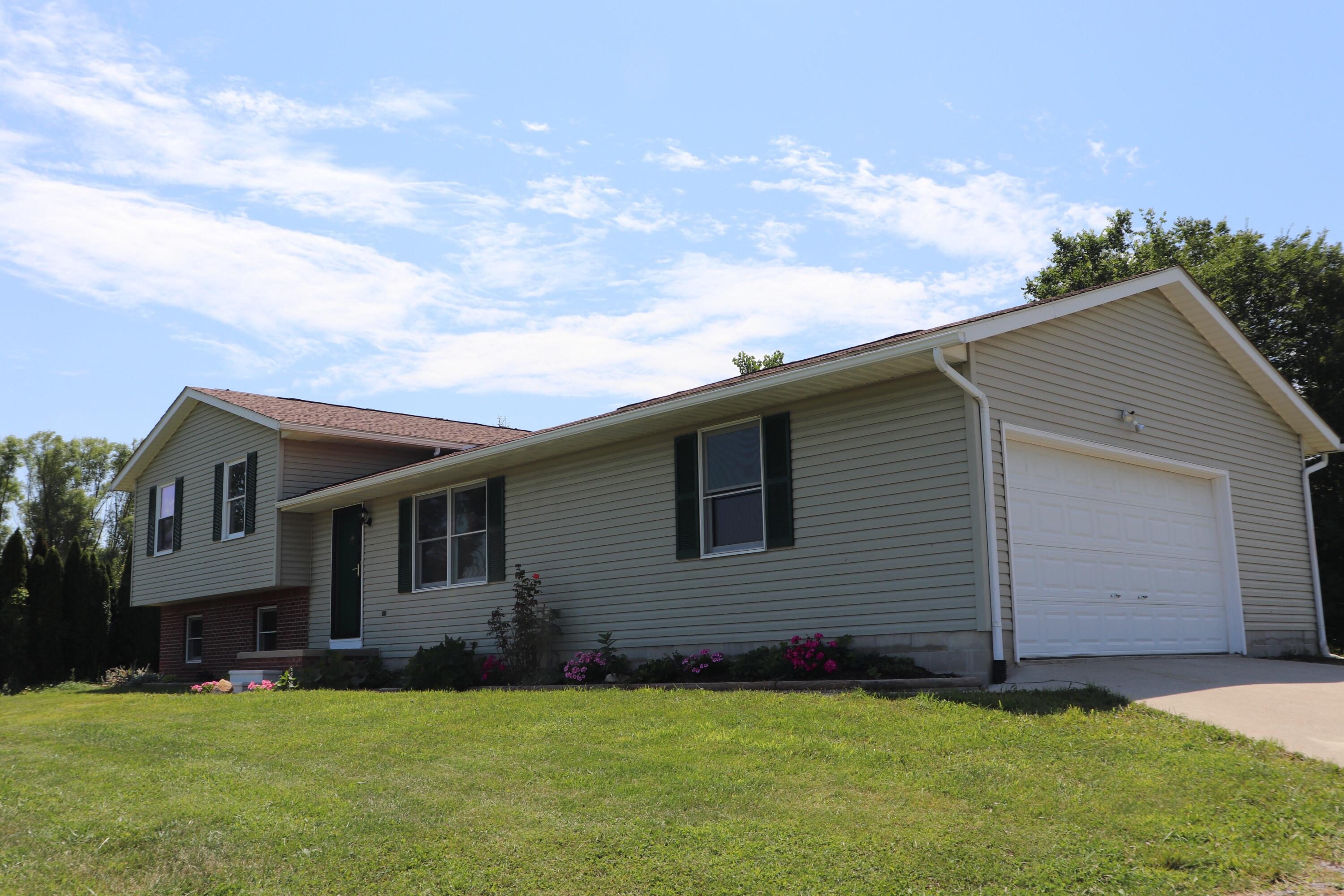 1026 Township Road 129, Zanesfield, Ohio 43360
