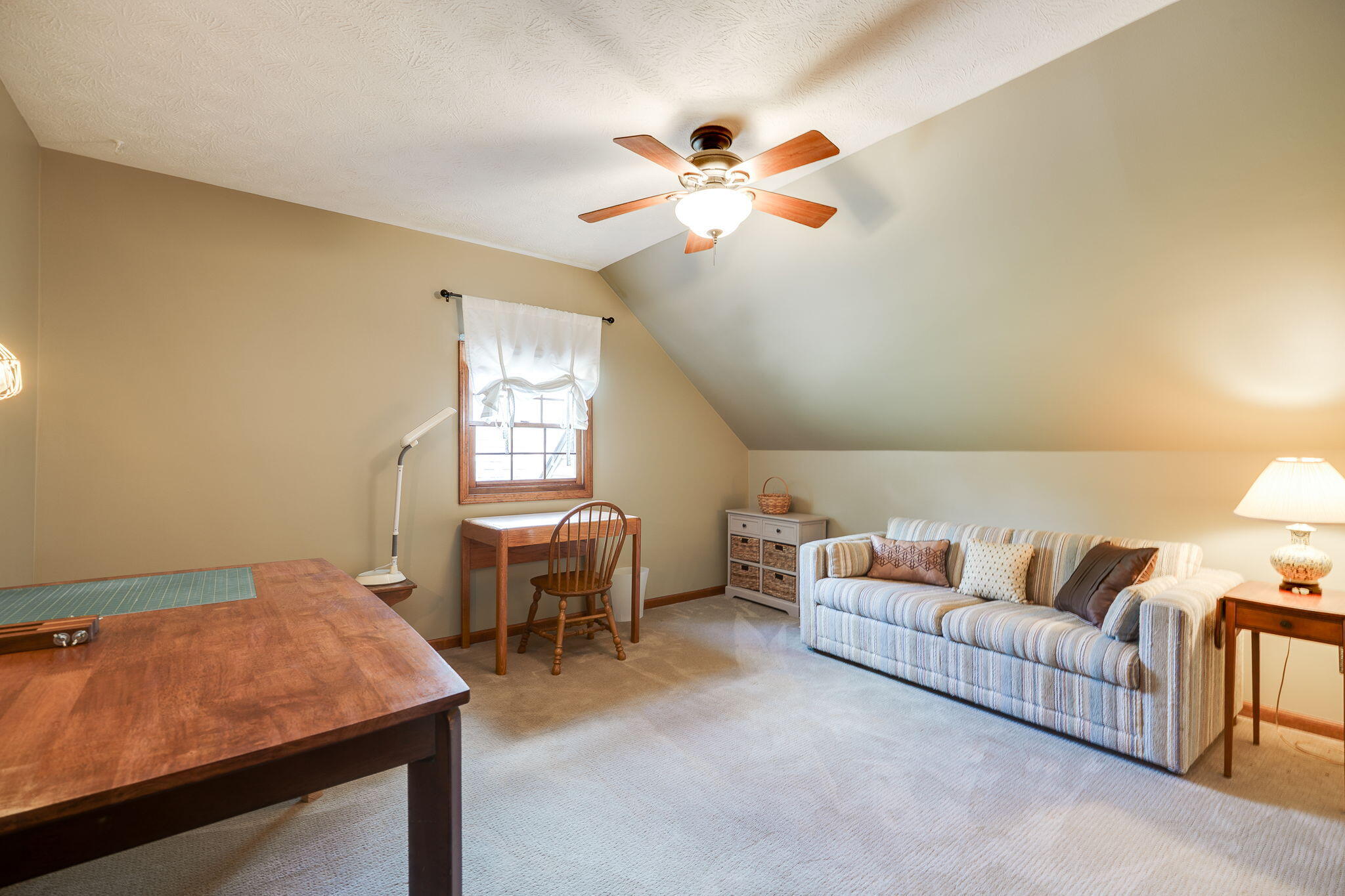 7600 Whispering Oaks Trail, Tipp City, Ohio 45371