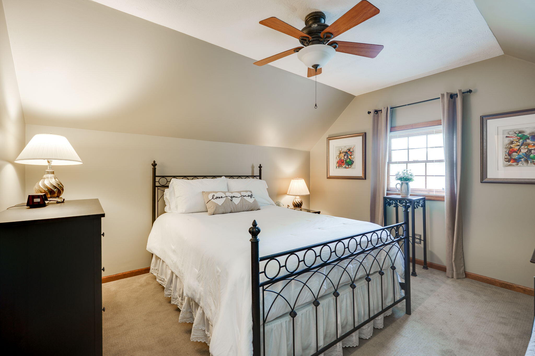 7600 Whispering Oaks Trail, Tipp City, Ohio 45371