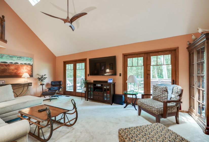 22-web-or-mls-7600-whispering-oaks-trail