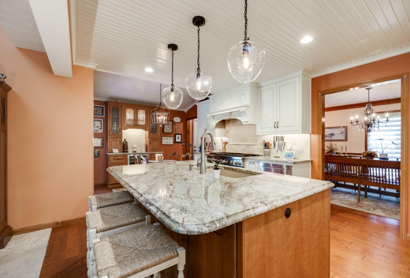 33-web-or-mls-7600-whispering-oaks-trail