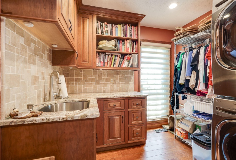 35-web-or-mls-7600-whispering-oaks-trail