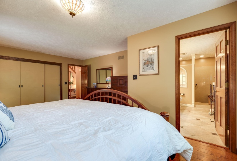 41-web-or-mls-7600-whispering-oaks-trail