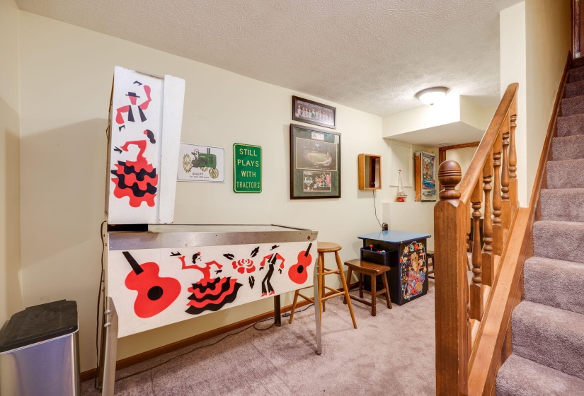 50-web-or-mls-7600-whispering-oaks-trail
