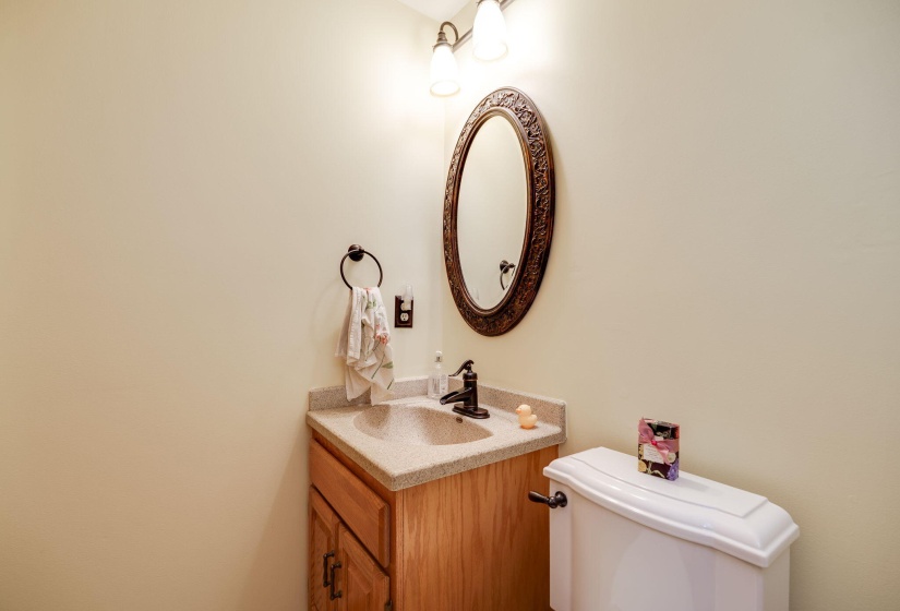 56-web-or-mls-7600-whispering-oaks-trail