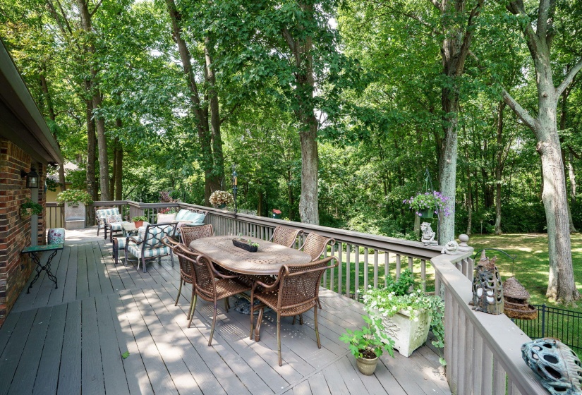 57-web-or-mls-7600-whispering-oaks-trail