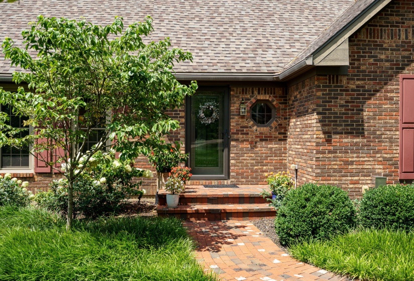 7-web-or-mls-7600-whispering-oaks-trail