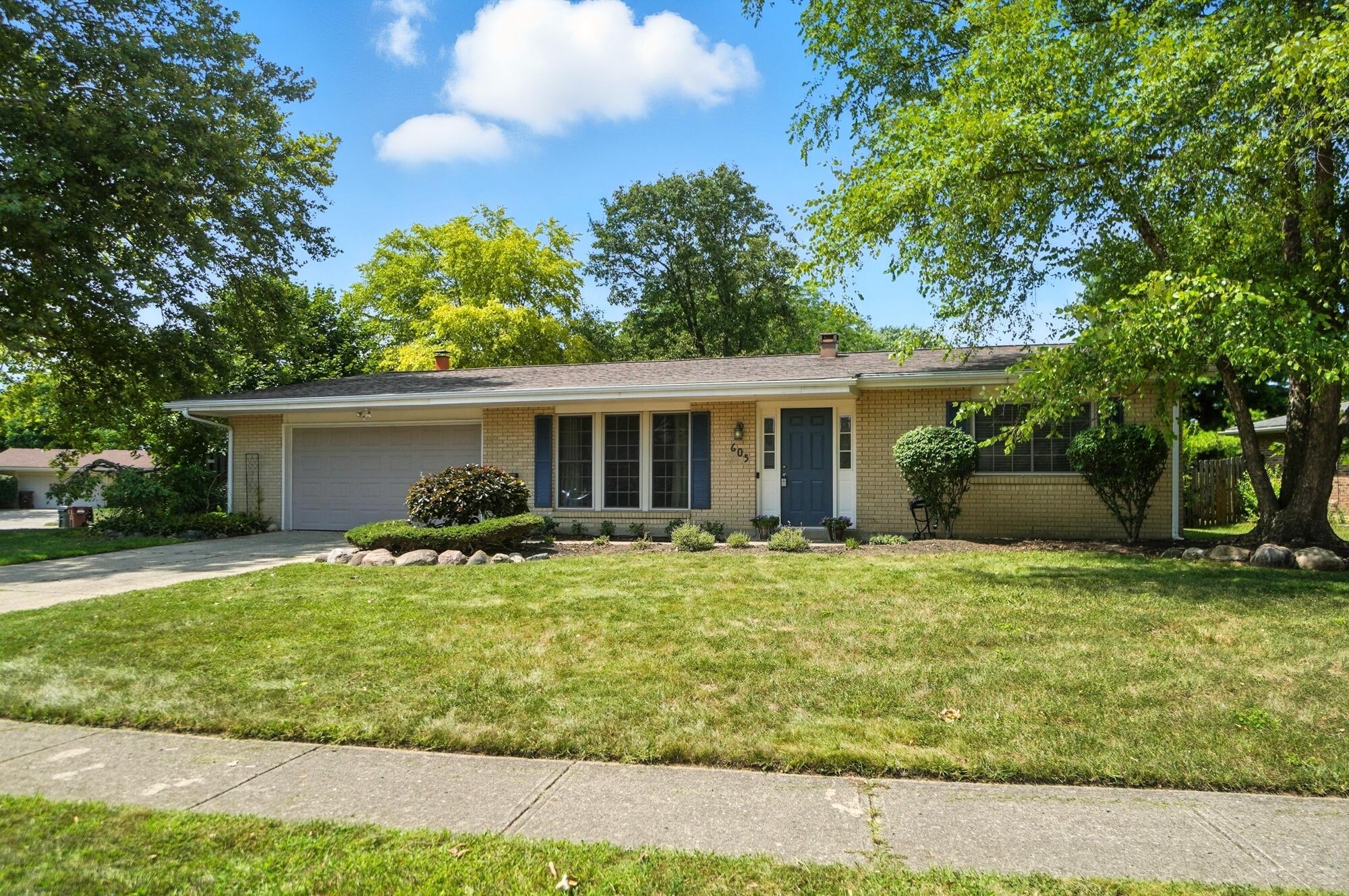 605 Village Court, Englewood, Ohio 45322