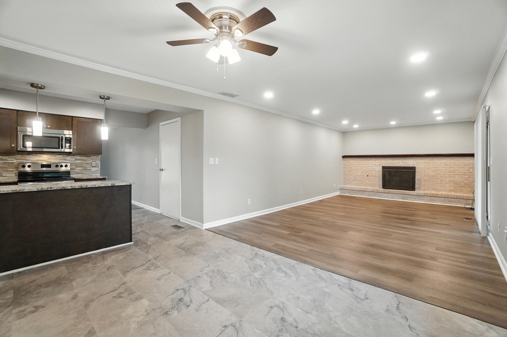 605 Village Court, Englewood, Ohio 45322