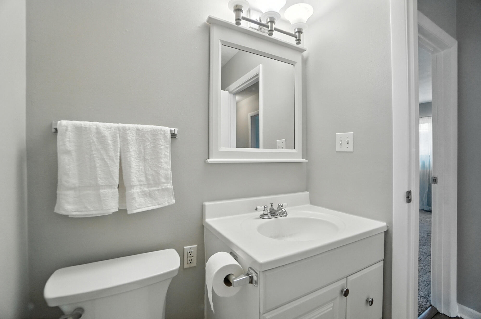 605 Village Court, Englewood, Ohio 45322