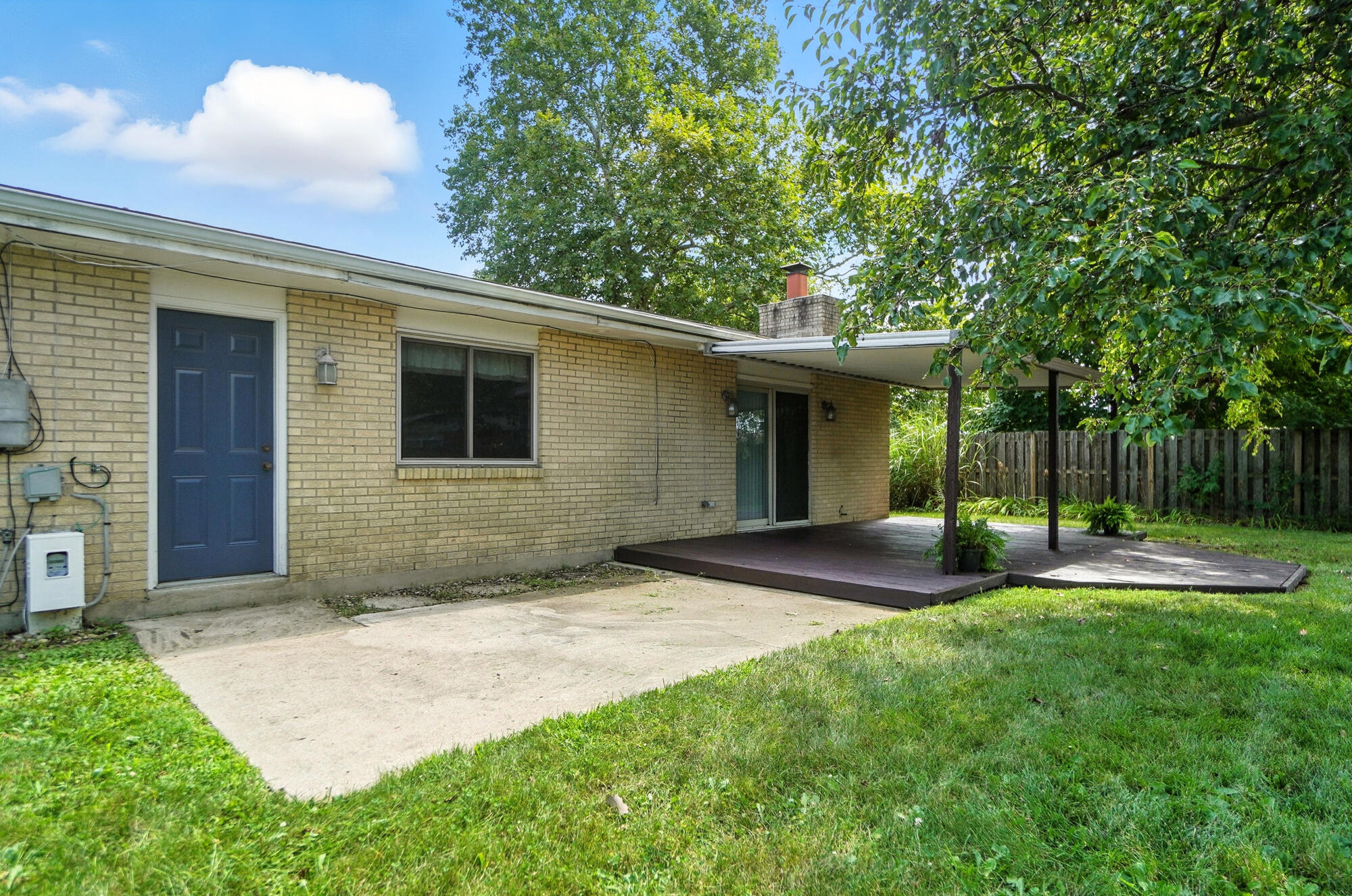 605 Village Court, Englewood, Ohio 45322