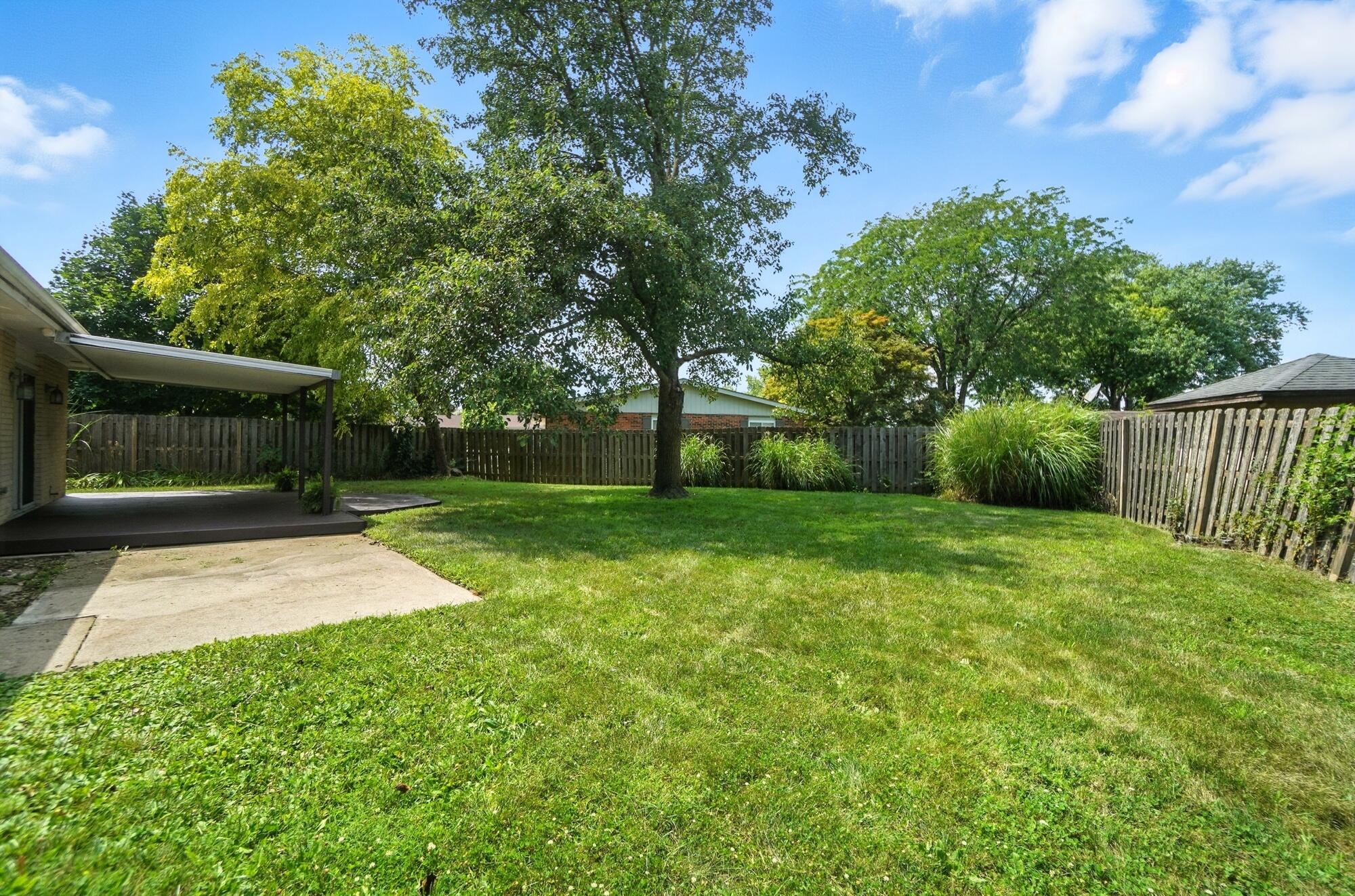 605 Village Court, Englewood, Ohio 45322