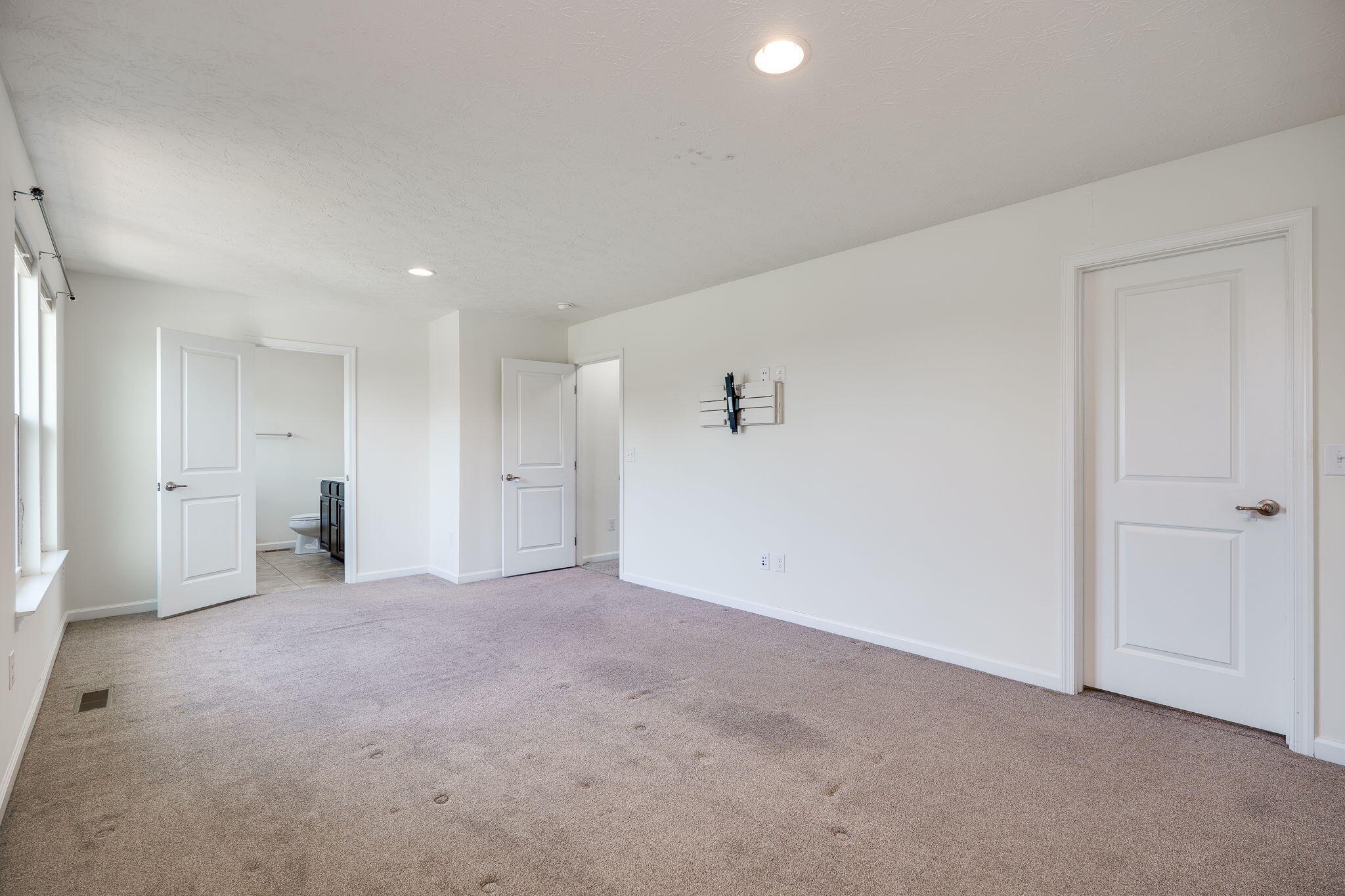 2417 Sunset Maple Drive, Tipp City, Ohio 45371