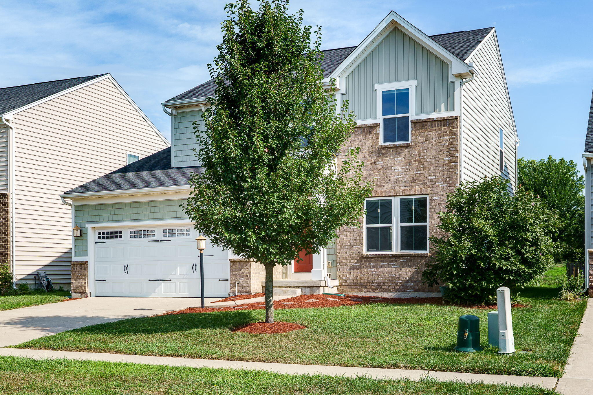 2417 Sunset Maple Drive, Tipp City, Ohio 45371