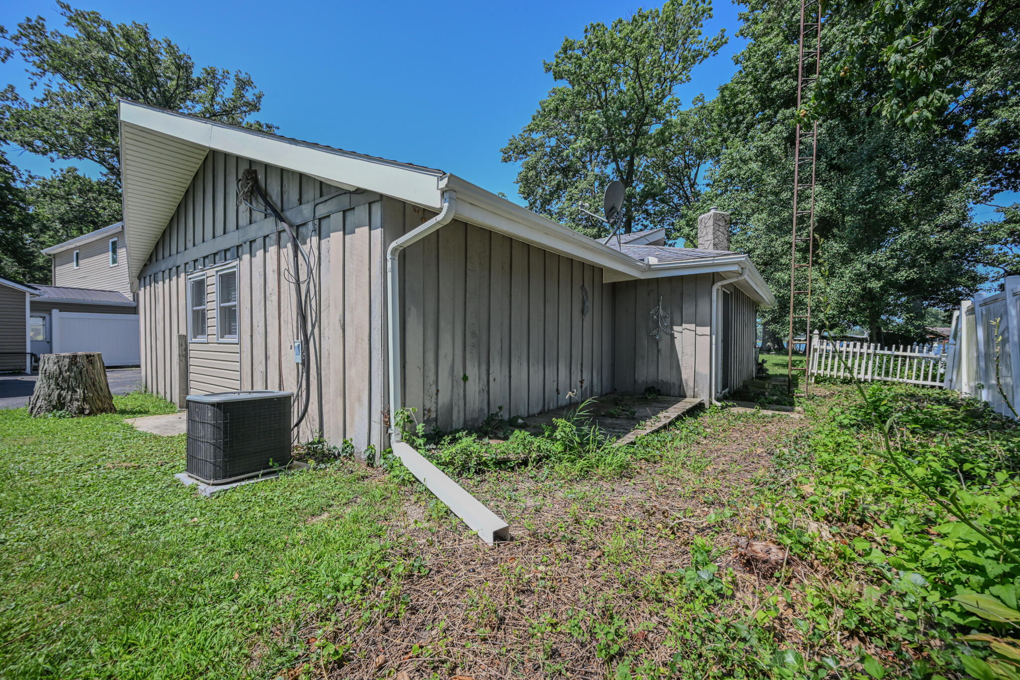 9682 Eastwood Drive, Belle Center, Ohio 43310