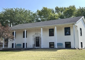 660 Wisteria Drive, Troy, Ohio 45373, 4 Bedrooms Bedrooms, ,2 BathroomsBathrooms,Residential,For Sale,Wisteria,1040612