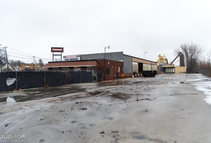 2555 Dorr Street, Toledo, Ohio, ,Commercial Sale,For Sale,Dorr,306324