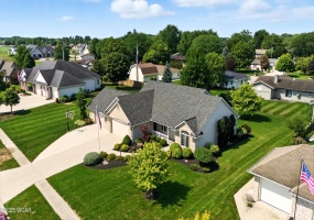 1049 Chippewa Drive, Van Wert, Ohio, 3 Bedrooms Bedrooms, ,2 BathroomsBathrooms,Residential,For Sale,Chippewa,307934