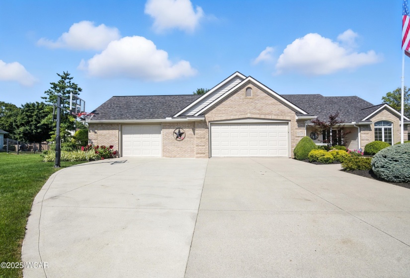 1049 Chippewa Drive, Van Wert, Ohio, 3 Bedrooms Bedrooms, ,2 BathroomsBathrooms,Residential,For Sale,Chippewa,307934