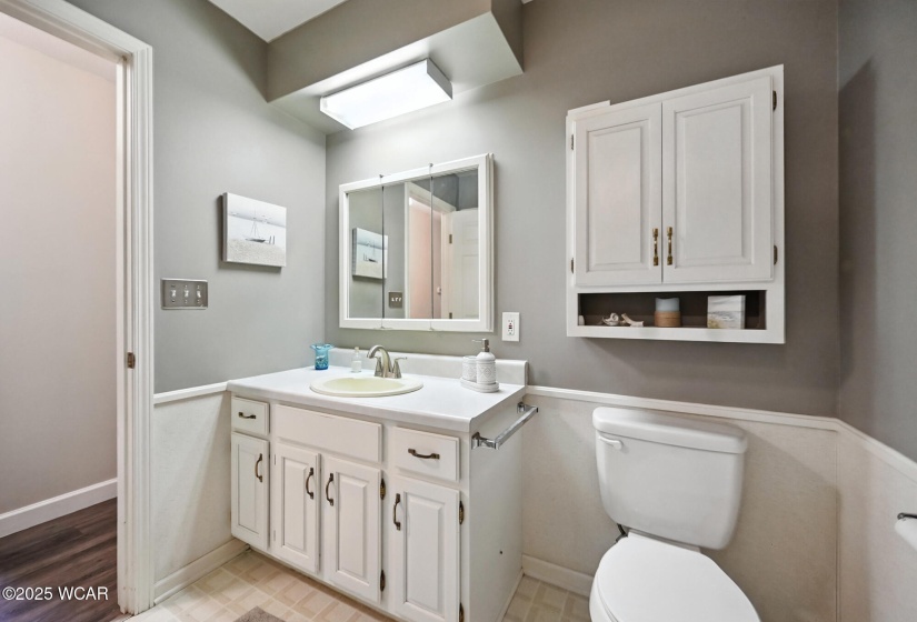 1631 Northbrook Drive, Lima, Ohio, 3 Bedrooms Bedrooms, ,2 BathroomsBathrooms,Residential,For Sale,Northbrook,307784