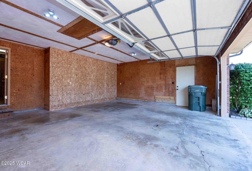 3742 Gloucester Place, Lima, Ohio, 3 Bedrooms Bedrooms, ,2 BathroomsBathrooms,Residential,For Sale,Gloucester,307893