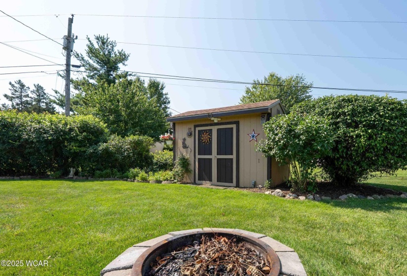 3742 Gloucester Place, Lima, Ohio, 3 Bedrooms Bedrooms, ,2 BathroomsBathrooms,Residential,For Sale,Gloucester,307893
