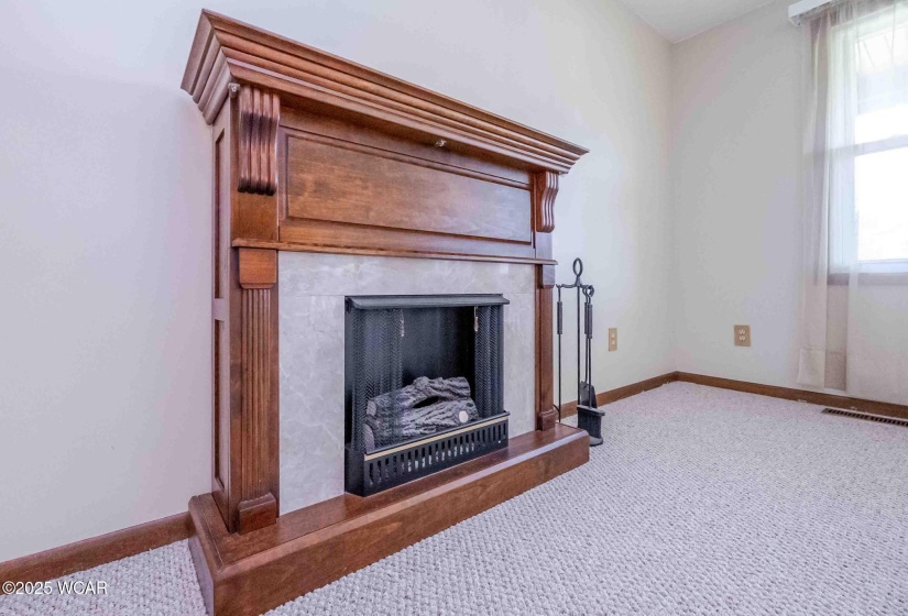 3742 Gloucester Place, Lima, Ohio, 3 Bedrooms Bedrooms, ,2 BathroomsBathrooms,Residential,For Sale,Gloucester,307893