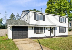 6929 Morley Lane, Huber Heights, Ohio 45424, 5 Bedrooms Bedrooms, ,2 BathroomsBathrooms,Residential,For Sale,Morley,1040629