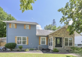 428 High Avenue, Bellefontaine, Ohio 43311, 4 Bedrooms Bedrooms, ,3 BathroomsBathrooms,Residential,For Sale,High,1040633