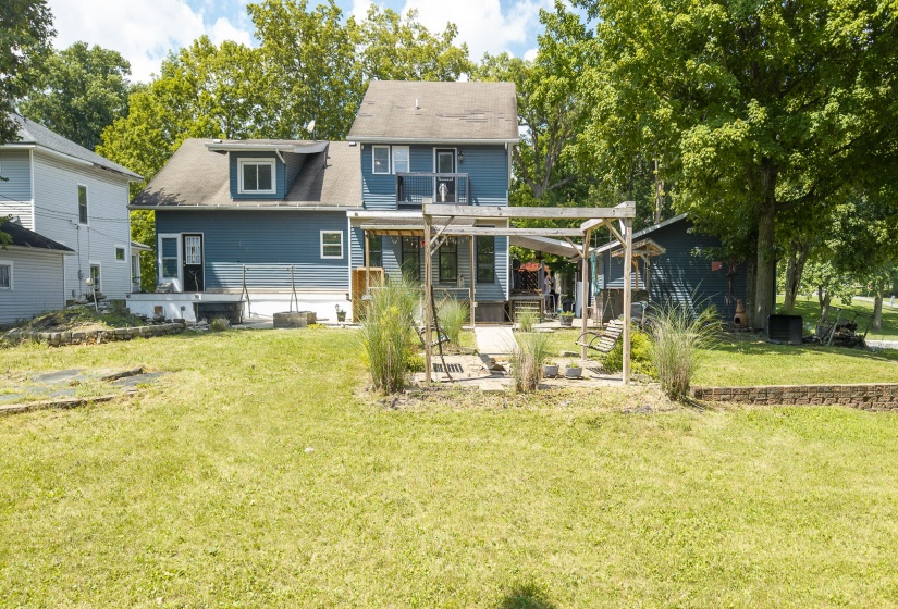 428 E High (45)