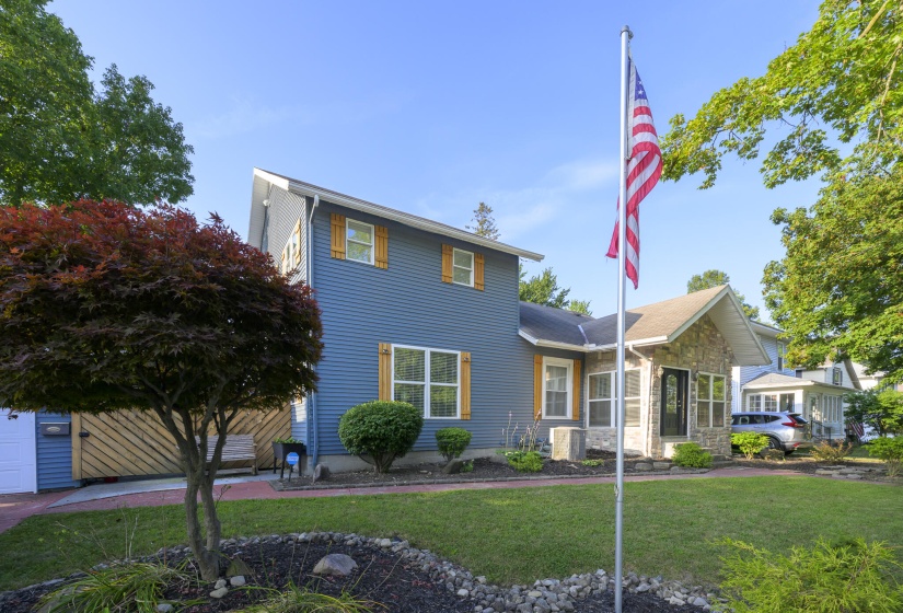 428 E High (48)