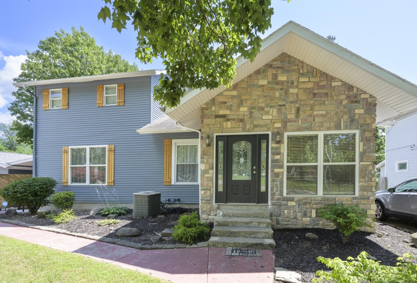 428 E High (54)