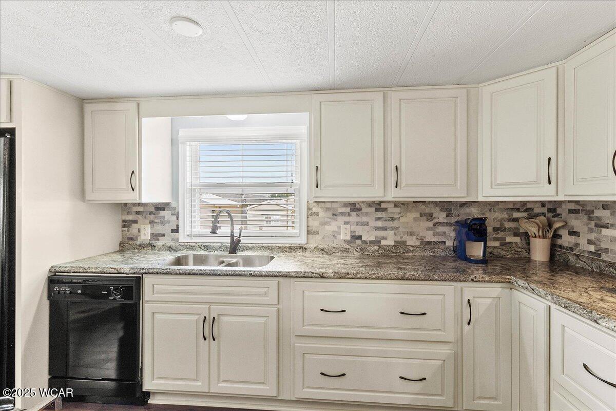 8651 State Route 368, Huntsville, Ohio