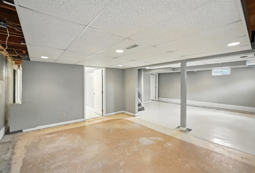 1109 Student Avenue