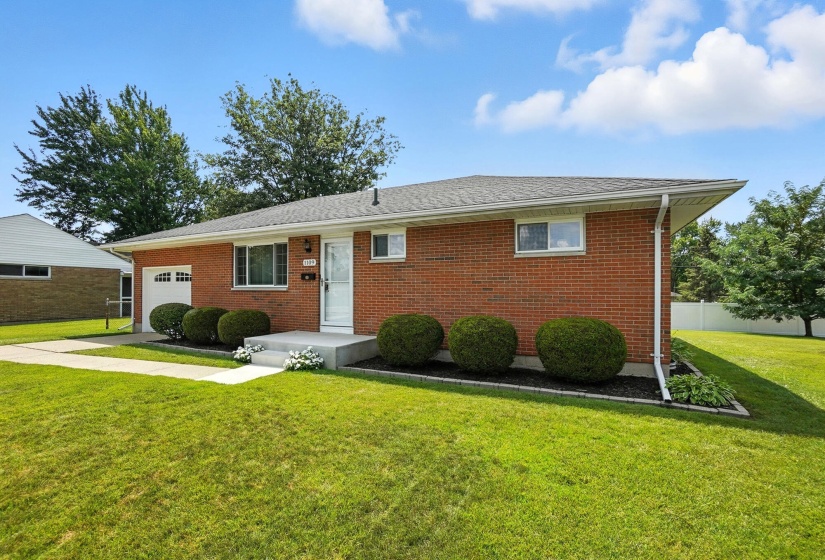 1109 Student Avenue