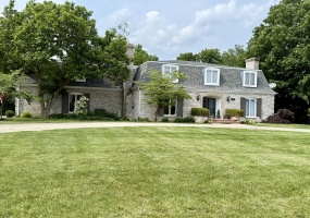 1337 Stratford Drive, Piqua, Ohio 45356, 4 Bedrooms Bedrooms, ,4 BathroomsBathrooms,Residential,For Sale,Stratford,1039163