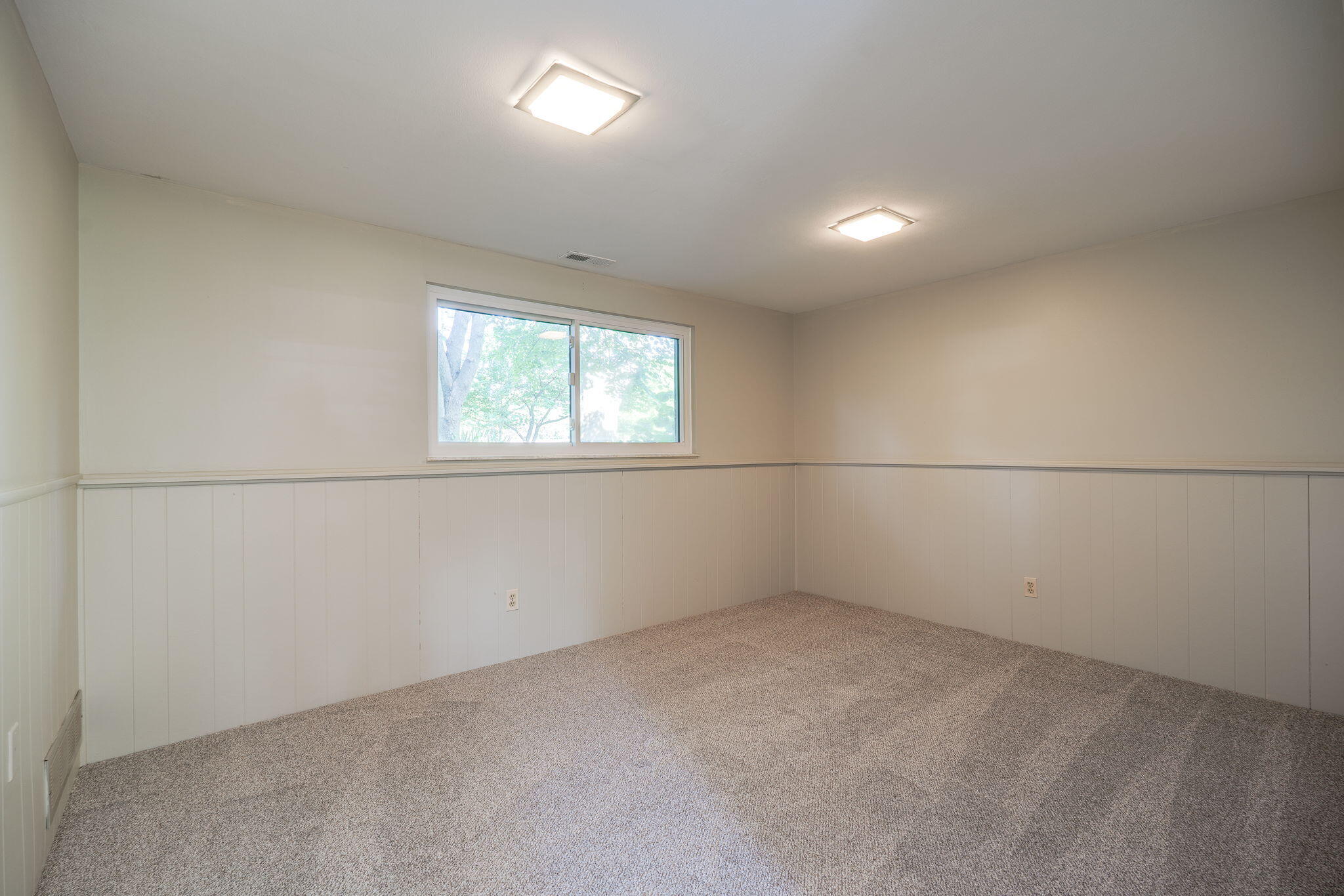 1919 Willowgreen Drive, Beavercreek, Ohio 45432