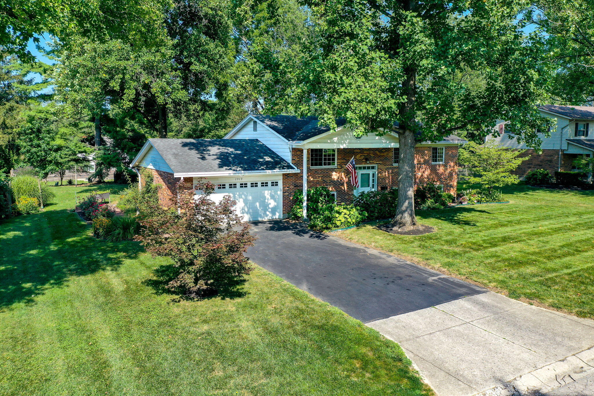 1919 Willowgreen Drive, Beavercreek, Ohio 45432