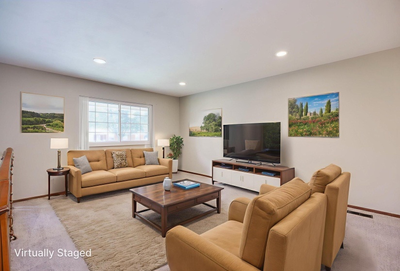11-web-or-mls-1919-willowgreen-dr